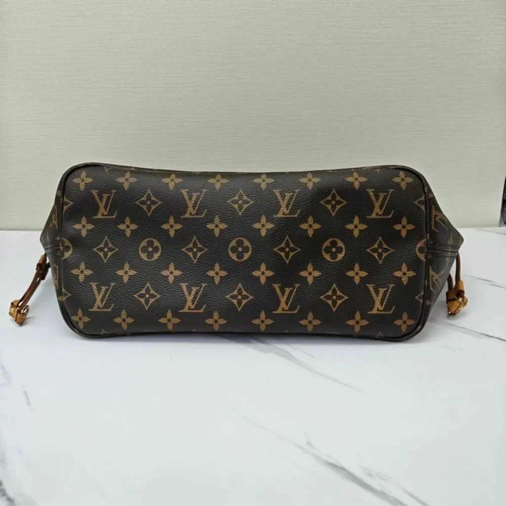 Louis Vuitton Women Pre-Loved Bag Very Good Condition